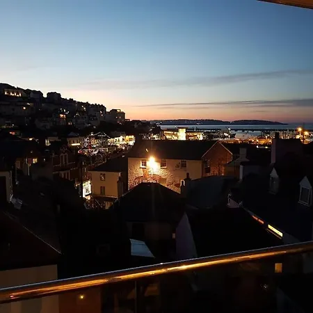 Stunning Penthouse Views To Harbour With Parking. Apartment Brixham Exterior photo